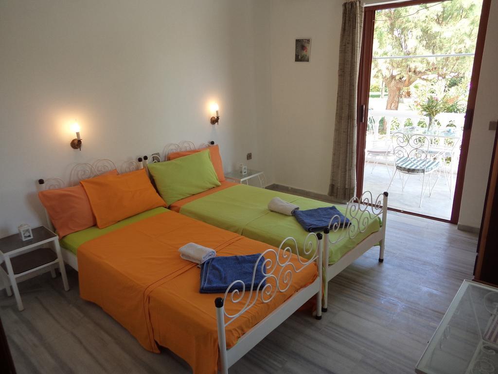 Renesis Studios Lithakia  Chambre photo