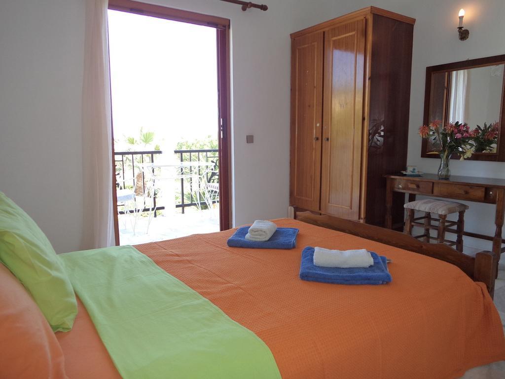 Renesis Studios Lithakia  Chambre photo