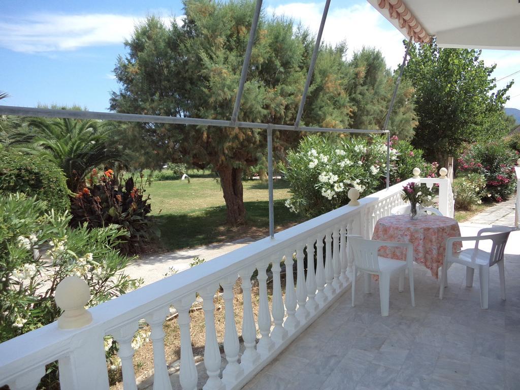 Renesis Studios Lithakia  Chambre photo