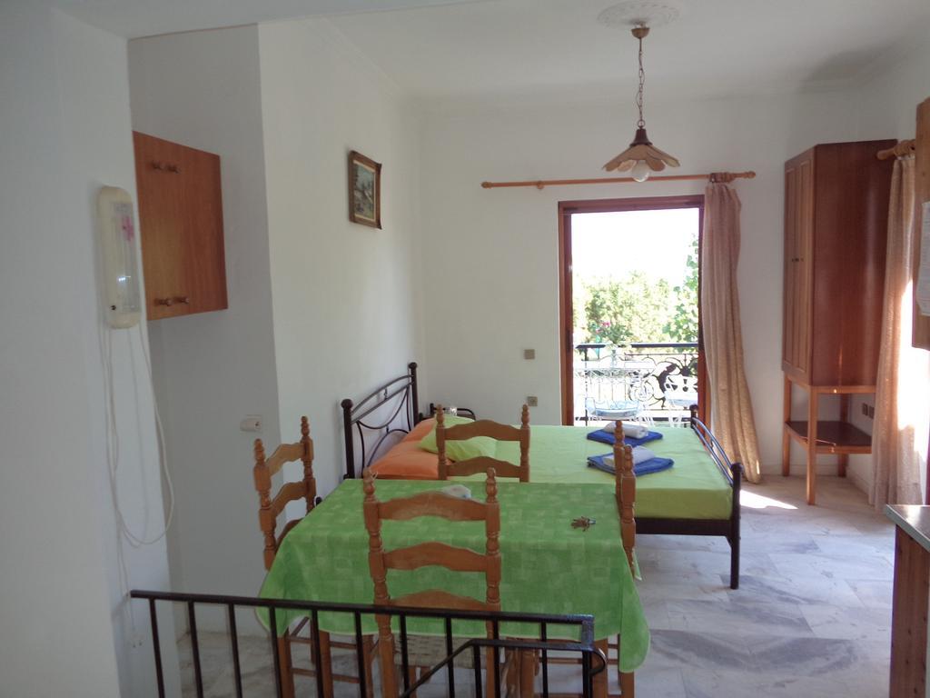Renesis Studios Lithakia  Chambre photo