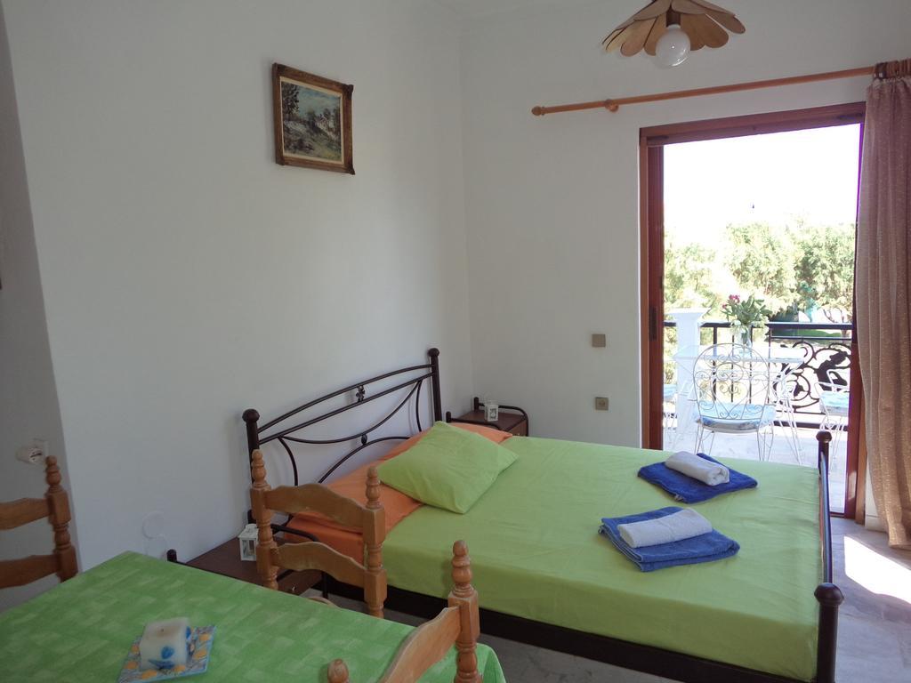 Renesis Studios Lithakia  Chambre photo
