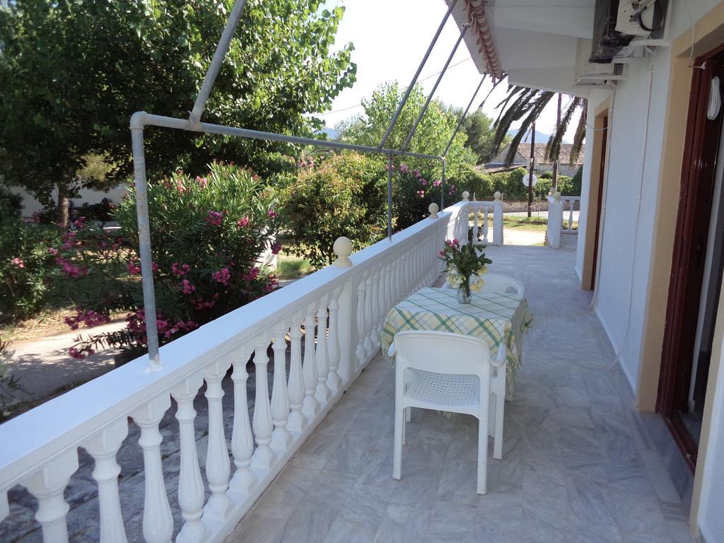 Renesis Studios Lithakia  Chambre photo
