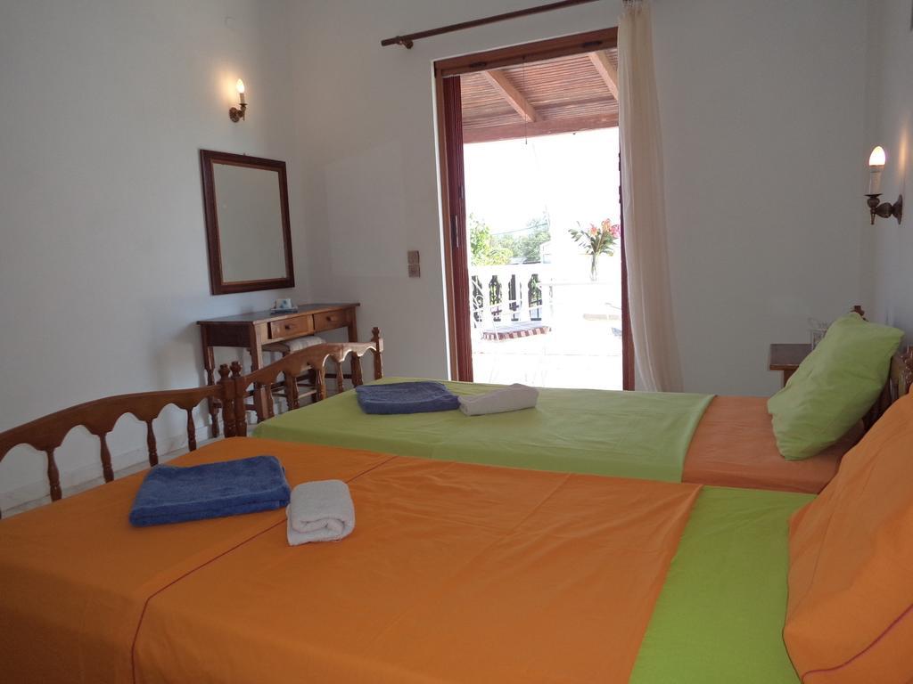 Renesis Studios Lithakia  Chambre photo